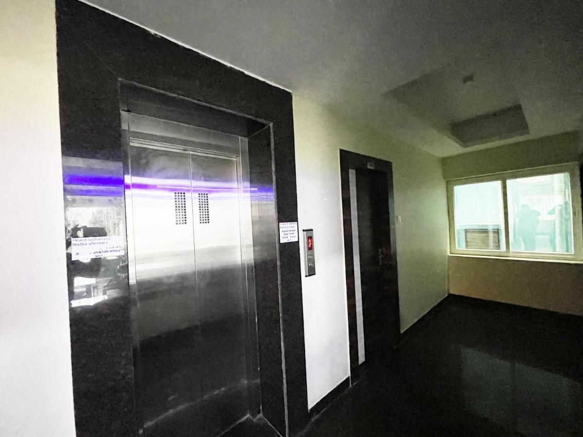 Shree Ganesh Hotel Puri Esterno foto