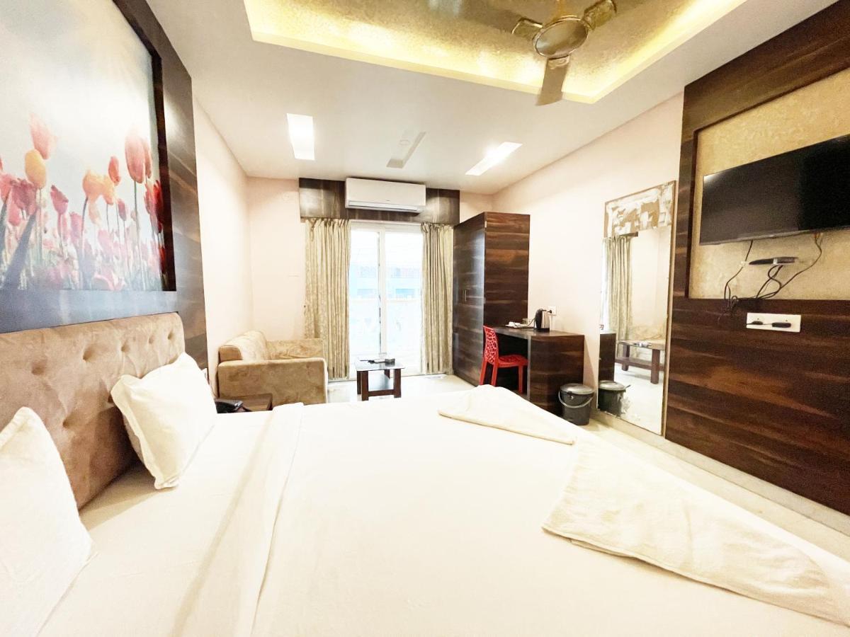 Shree Ganesh Hotel Puri Esterno foto